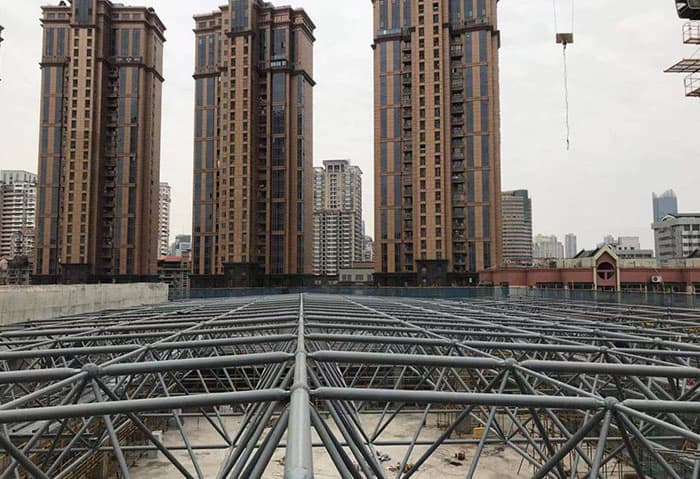 樟树螺栓球网架结构